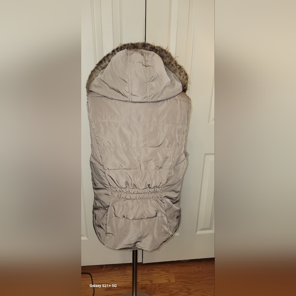 Green Tea XL Puffer Jacket - Picture 4 of 5